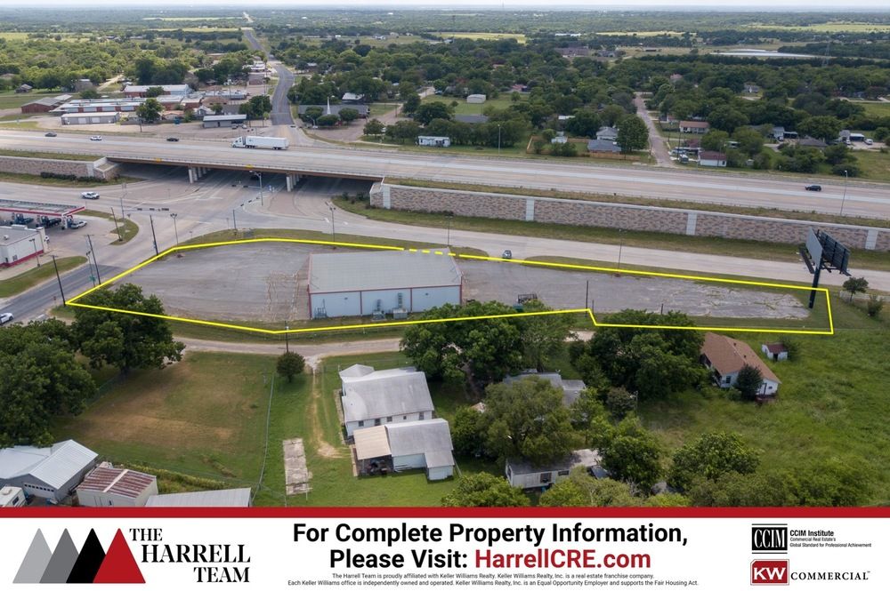 182 North McLennan Drive, Elm Mott, TX 76640